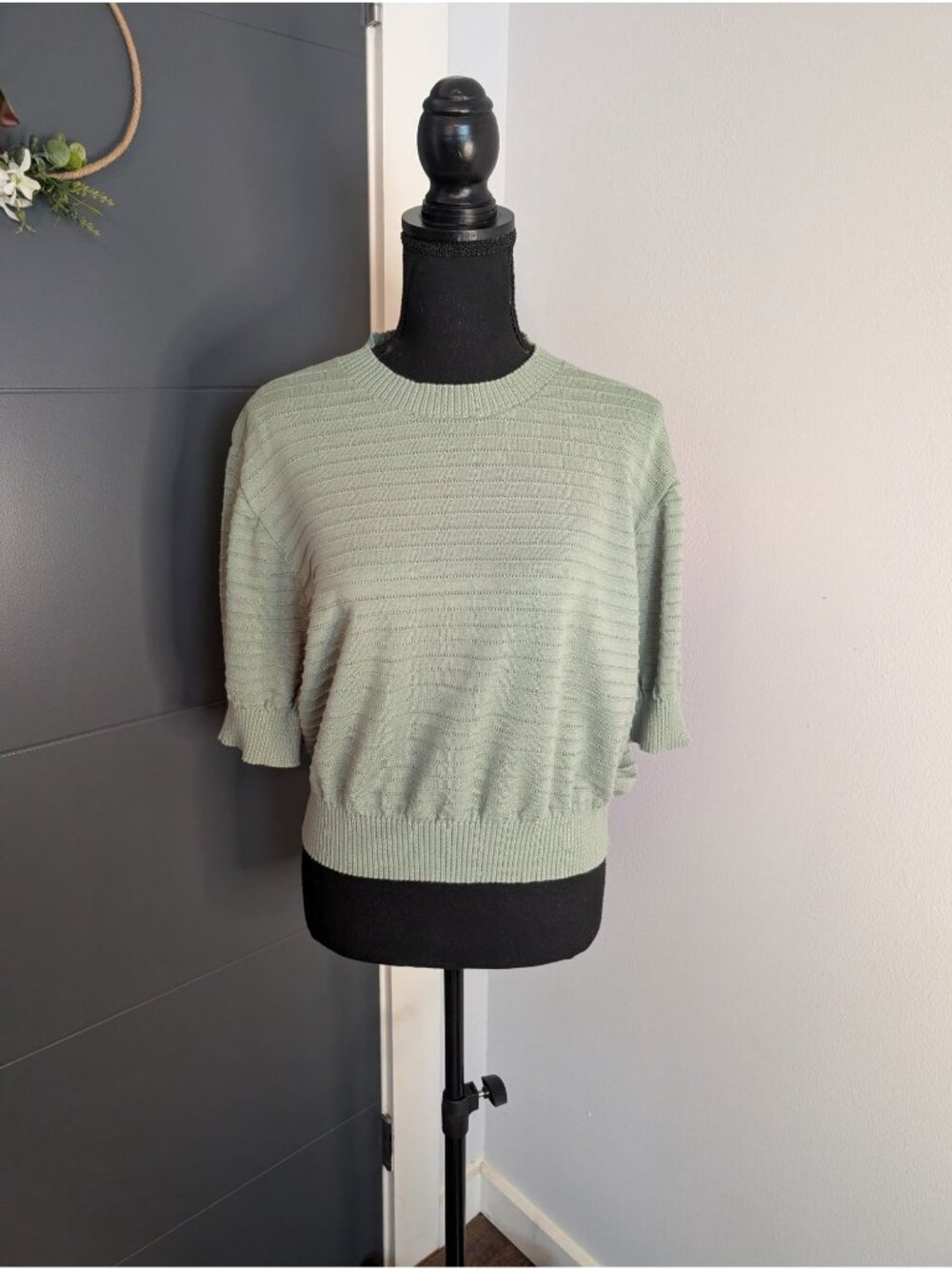 Frye Short Sleeve Lightweight Cropped Sweater - Sage Green - XXL